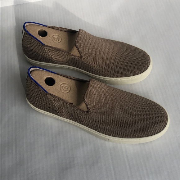 ROTHY’S The Original Slip on Sneaker Size 7.5 Latte NEW - Picture 2 of 10